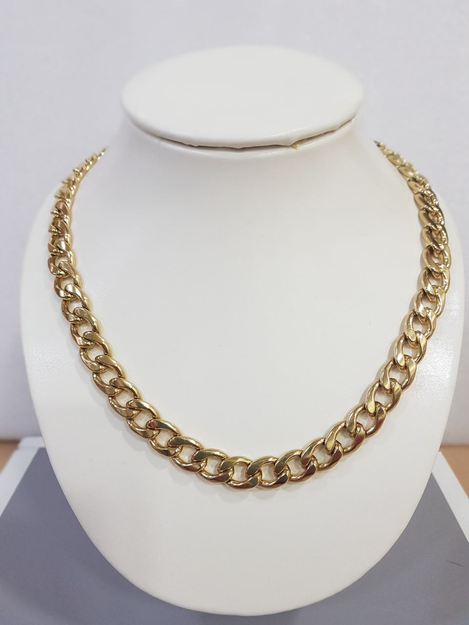 Cadena de Acero para Hombre en Dorado - JOYERIA AMAZ JOYAS