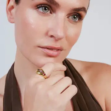 Anillo de circonita multicolor acabado en oro amarillo de 18 k - Desia LUXENTER - JOYERIA AMAZ JOYAS