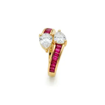 Anillo de circonita rubí con acabado en oro amarillo de 18K - Darbia LUXENTER - JOYERIA AMAZ JOYAS
